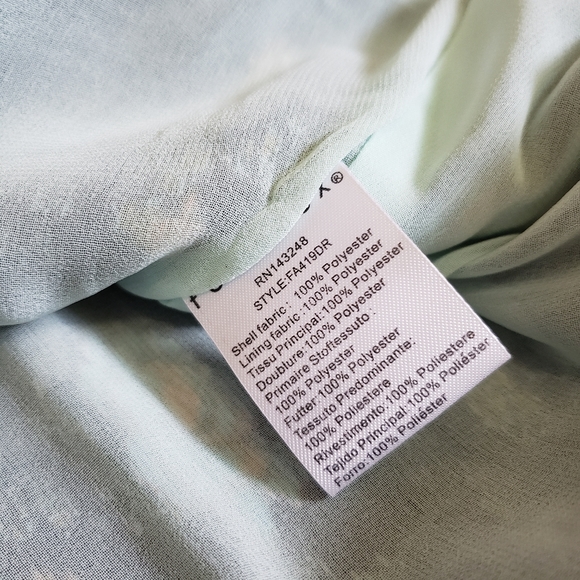 Anthropologie Foxiedox Adora Cold Shoulder Dress Floral Medium NWT - Picture 8 of 9